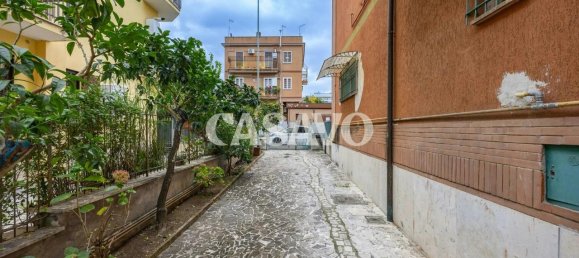 Apartamento de 4 divisões em Rome, Italy N.º 5671 15