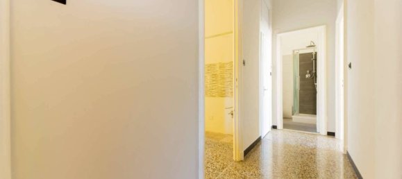 4 غرف نوم شقة في Genoa, Italy رقم 329851 20