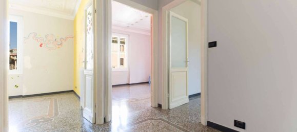 4 غرف نوم شقة في Genoa, Italy رقم 329851 11