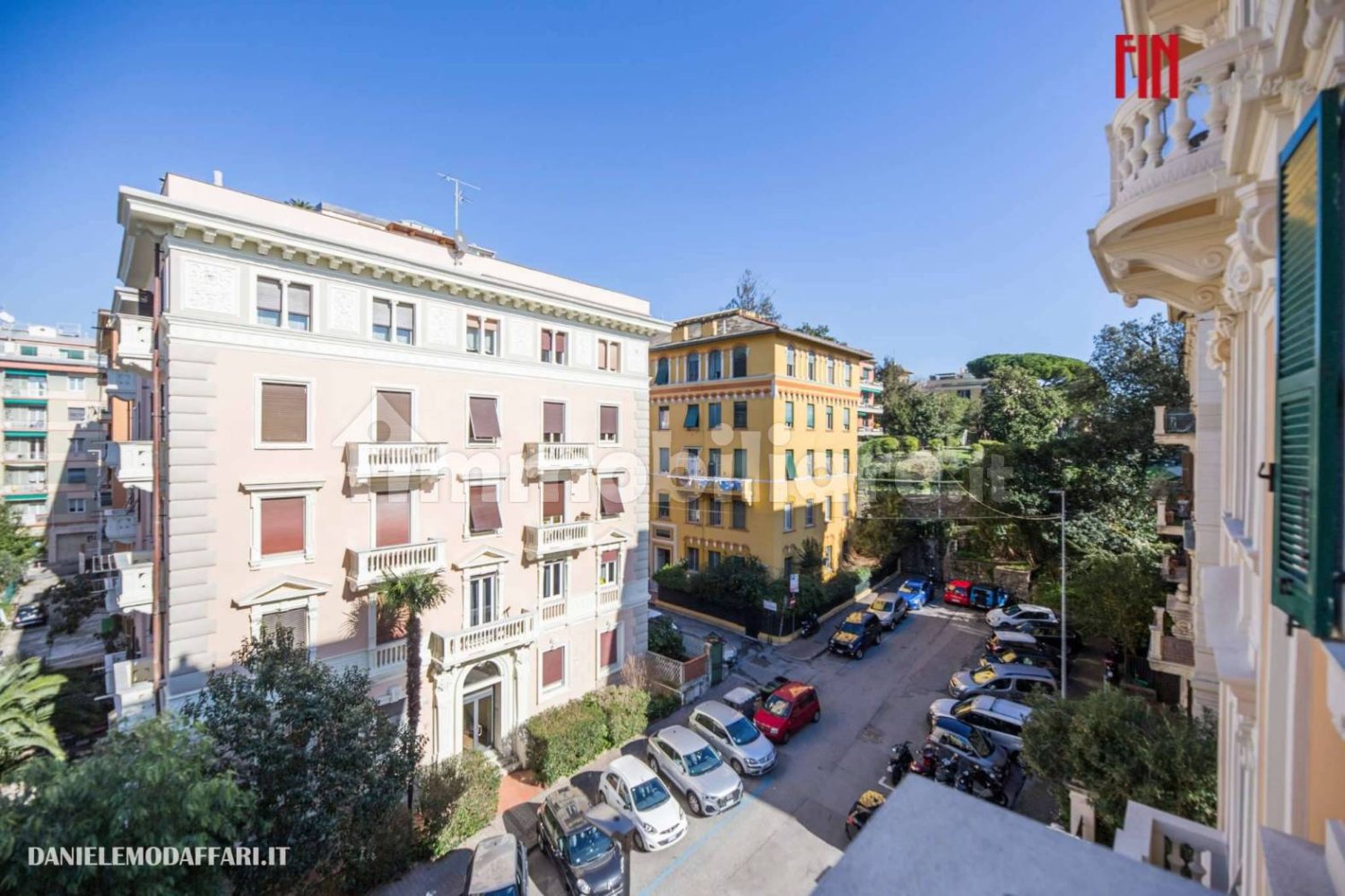 4 غرف نوم شقة في Genoa, Italy رقم 329851