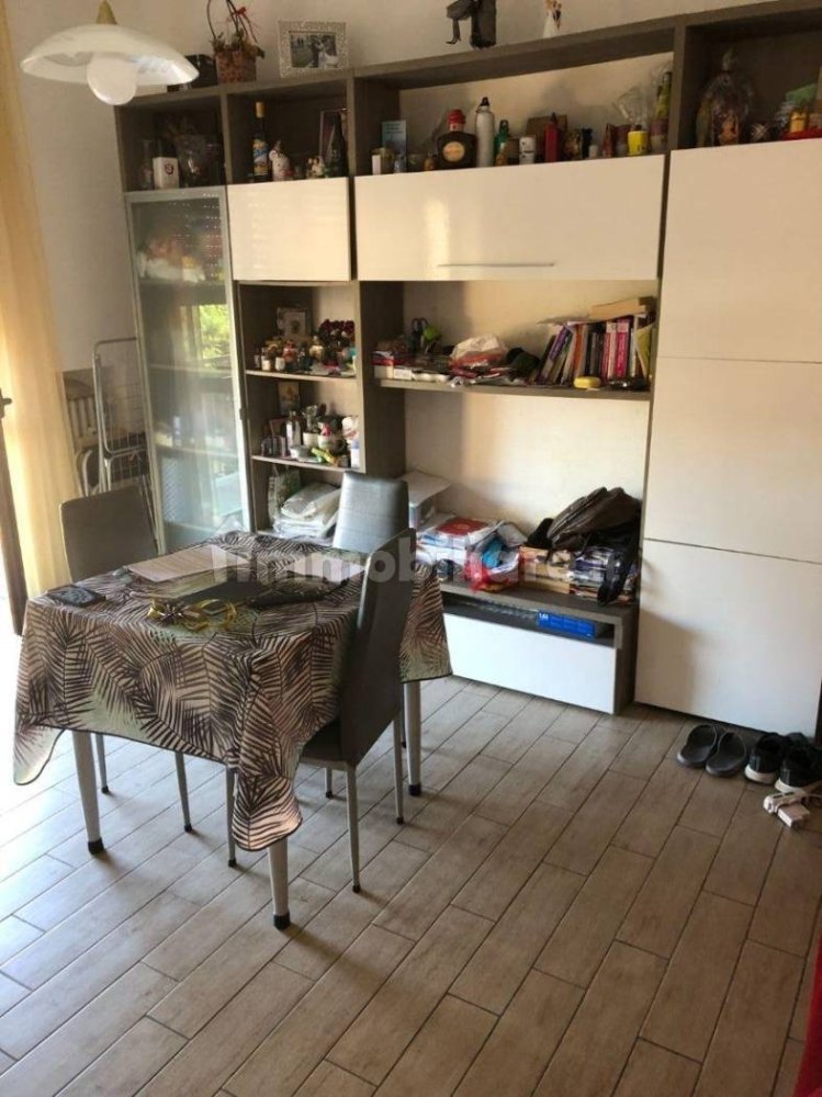 Apartamento de 1 dormitorio en Alba, Italy No. 299918