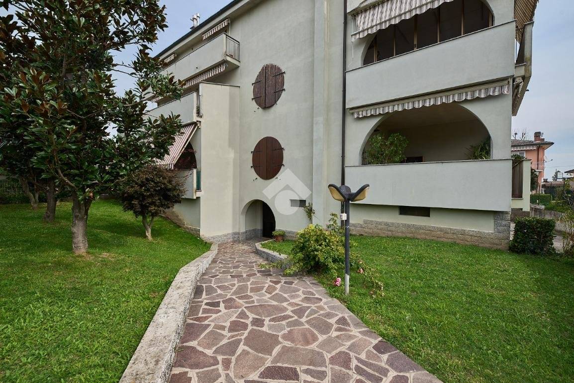 1 Schlafzimmer Wohnung in Comazzo, Italy, Nr. 396816