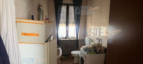 8 bedrooms Apartment in Rovasenda, Italy No. 319355 3