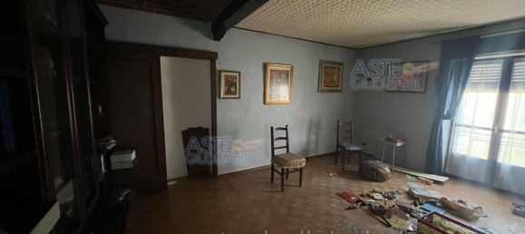 8 bedrooms Apartment in Rovasenda, Italy No. 319355 7