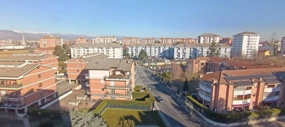 4 bedrooms Apartment in Grugliasco, Italy No. 191315 4