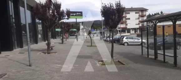 Gewerbliche Immobilie in Fanzeres, Portugal 102m², Nr. 57483 9