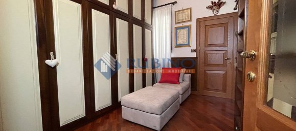 2 bedrooms Penthouse in Trani, Italy No. 346967 16