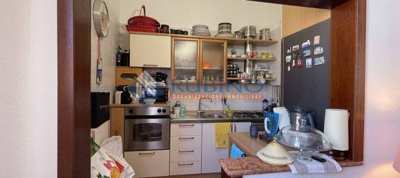 2 bedrooms Penthouse in Trani, Italy No. 346967 12