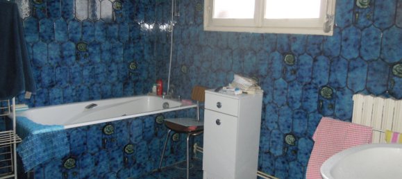 4 Schlafzimmer Haus in Bogny-sur-Meuse, France, Nr. 83077 6