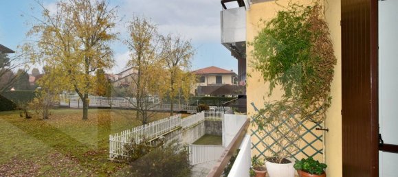 2 rooms Apartment in Turate, Italy No. 20494 12
