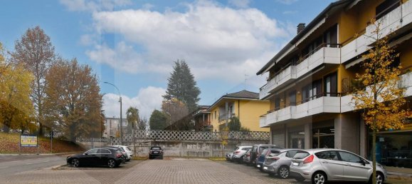 2 rooms Apartment in Turate, Italy No. 20494 19