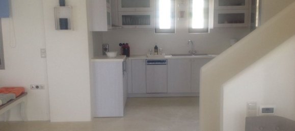 4 bedrooms Villa in Heraklion, Greece No. 173 13