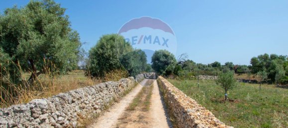 Terreno en Noto, Italy 16000 m² No. 346113 29