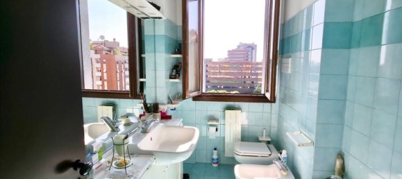 3 bedrooms Apartment in Sesto San Giovanni, Italy No. 357825 25