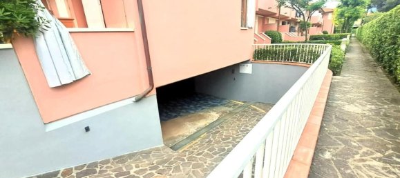 4-Zimmer Haus in Massa, Italy, Nr. 153458 26