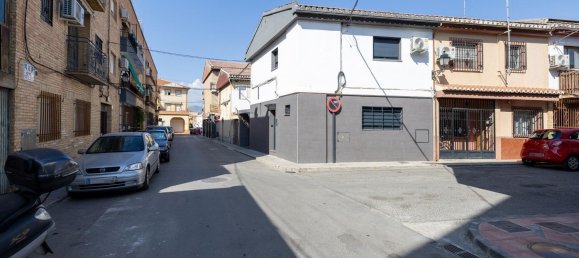 3 غرف نوم منزل في Armilla, Spain رقم 137042 33