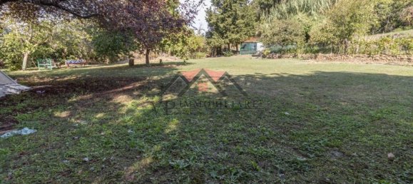 Terreno em Pomarance, Italy 1025 m² N.º 106616 3