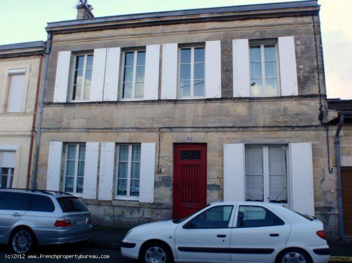 4 bedrooms House in Bordeaux, France No. 2197