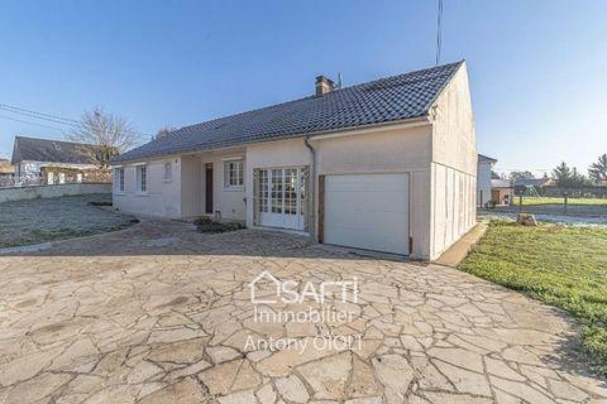 3 bedrooms House in Sens, France No. 6791