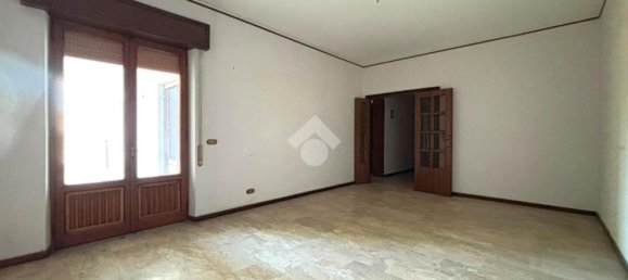 Apartamento de 4 habitaciónes en Reggio Calabria, Italy No. 308047 8