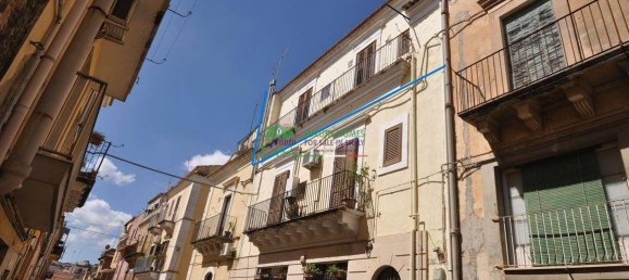 Квартира с 2 спальнями в Рагуза, Италия № 353915 21