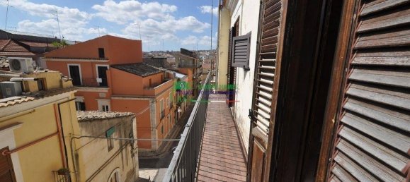 Квартира с 2 спальнями в Рагуза, Италия № 353915 14