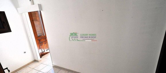 Квартира с 2 спальнями в Рагуза, Италия № 353915 6