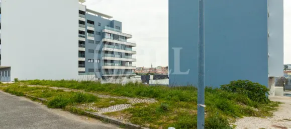  Land in Amadora, Portugal No. 73215 5