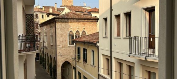 5-salle Appartement à Treviso, Italy No. 180639 2