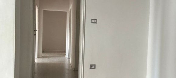5-salle Appartement à Treviso, Italy No. 180639 6