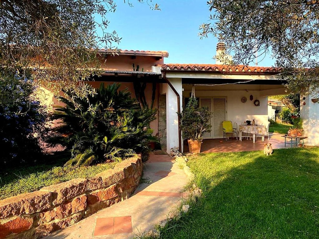 Villa de 5 habitaciónes en Alghero, Italy No. 172954