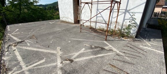 Casa de 15 habitaciónes en Fabriano, Italy No. 120928 26