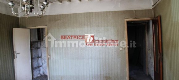 6 غرف نوم منزل في Capannori, Italy رقم 93880 14