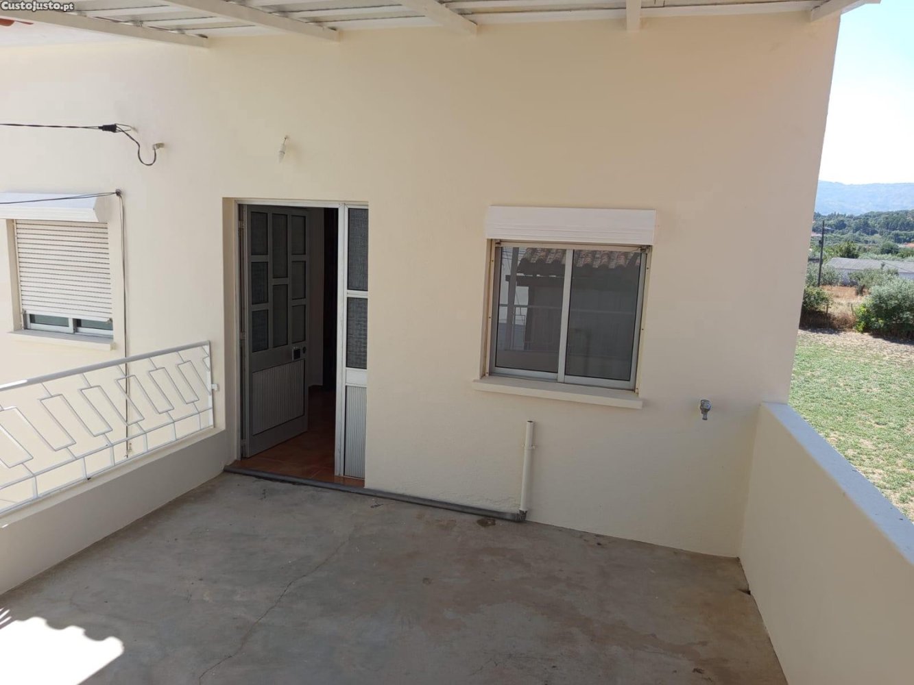 2 bedrooms House in Fundao, Portugal No. 258723