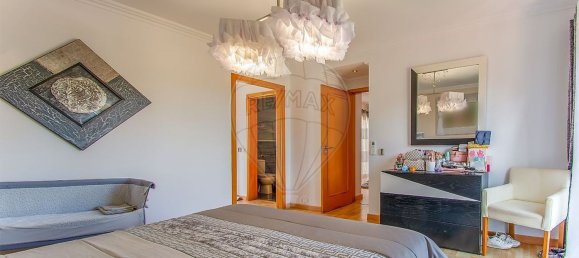 4 bedrooms House in Sintra, Portugal No. 49110 12