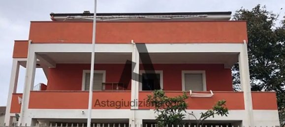 5غرفة شقة في Sassari, Italy رقم 13508 7