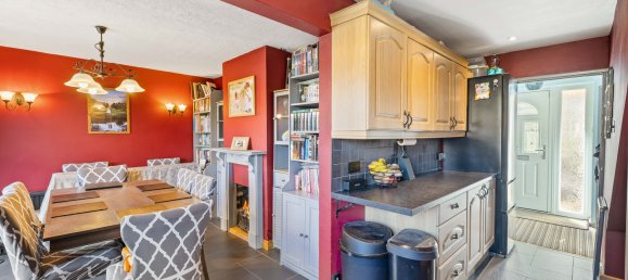 3 bedrooms House in Crawley, United Kingdom No. 1068 18