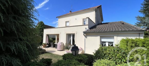 3 bedrooms House in Esternay, France No. 88789 31