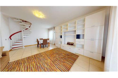 3 bedrooms Apartment in Vicenza, Italy No. 304828