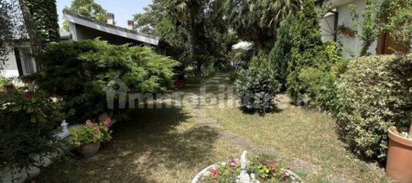 Дом с 3 спальнями в Сенигаллия, Италия № 328953 23