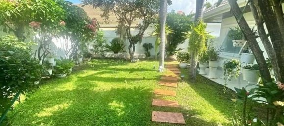 4 bedrooms Cafe / restaurant in Pattaya, Thailand No. 11660 2