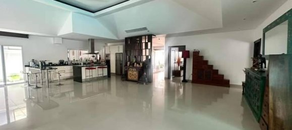 4 bedrooms Cafe / restaurant in Pattaya, Thailand No. 11660 13