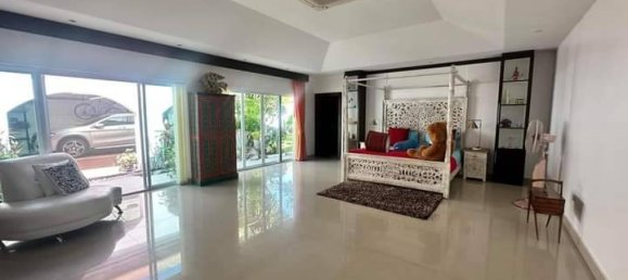 4 bedrooms Cafe / restaurant in Pattaya, Thailand No. 11660 17