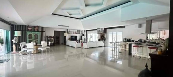 4 bedrooms Cafe / restaurant in Pattaya, Thailand No. 11660 14