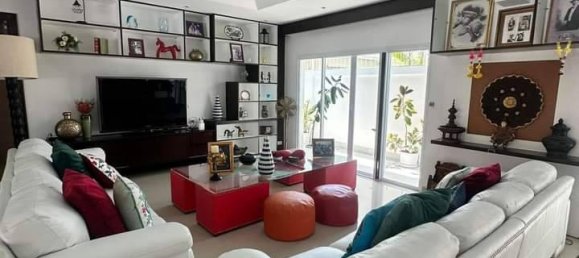 4 bedrooms Cafe / restaurant in Pattaya, Thailand No. 11660 9