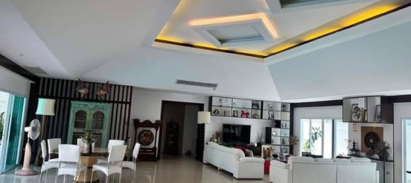 4 bedrooms Cafe / restaurant in Pattaya, Thailand No. 11660 12