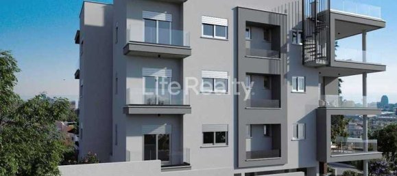 2 Schlafzimmer Wohnung in Agios Athanasios, Cyprus, Nr. 8102 3