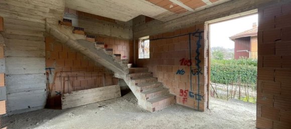 3غرفة شقة في Avellino, Italy رقم 232146 11