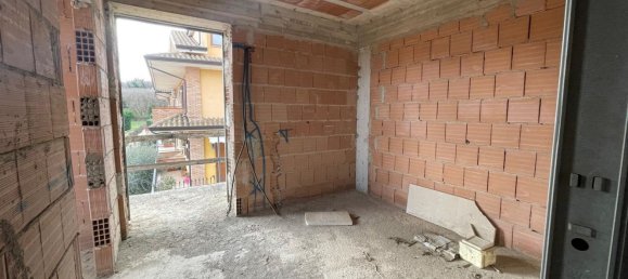 3غرفة شقة في Avellino, Italy رقم 232146 16