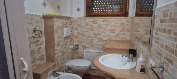 Квартира с 3 комнатами в Кастельсардо, Италия № 151043 21